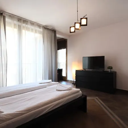 Plaza City By Turnau Apartment